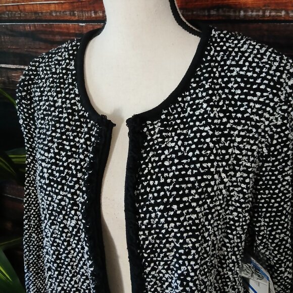 NWT Kasper XL Cardigan Sweater Jacket Blazer Knit Black Vanilla Ice Fringe - Picture 7 of 12